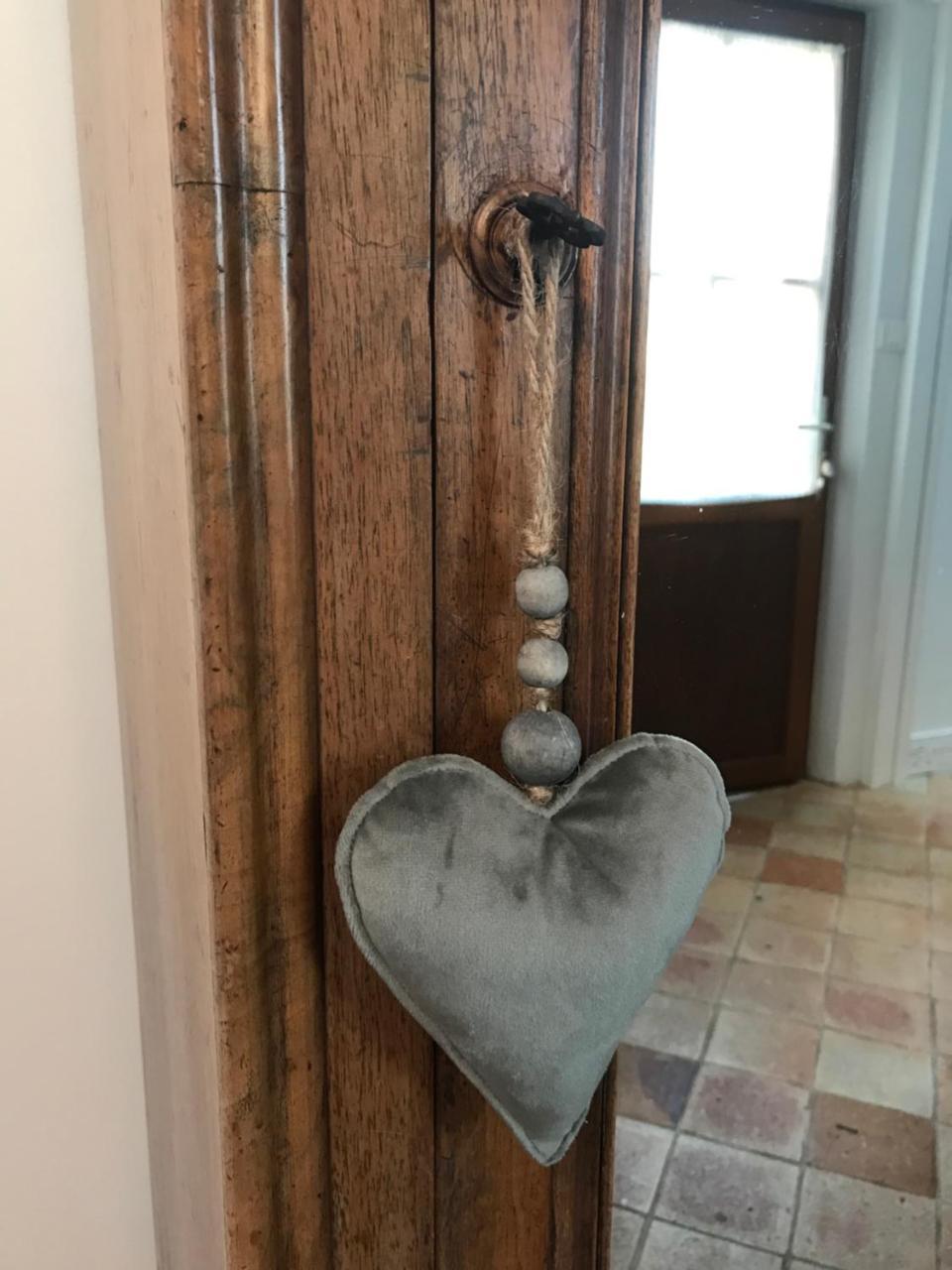 La Parenthese Epicurienne Bed and Breakfast Beauvais Exteriör bild